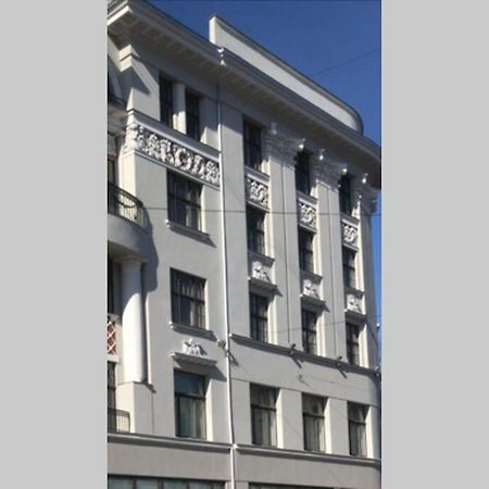 Апартаменты Bibliotekas Nams Рига Экстерьер фото